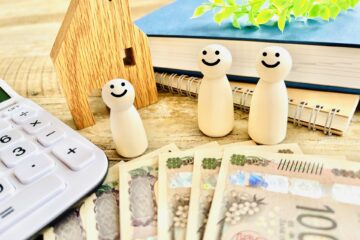 太陽光発電は後付けできる？メリットや設置にかかる費用、注意点を解説