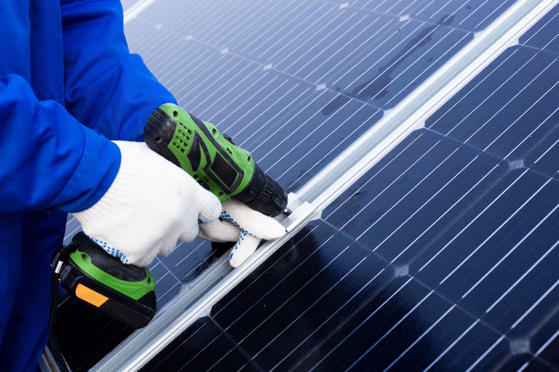 太陽光パネル設置工事