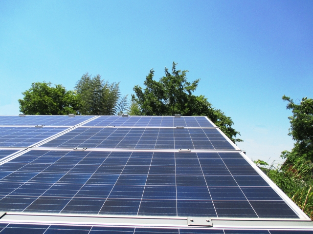 太陽光パネル