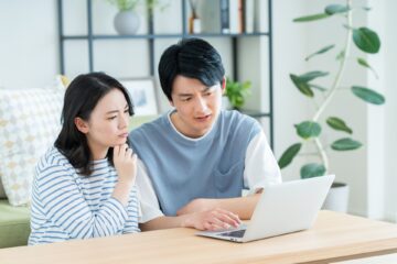 蓄電池の耐用年数は何年？目安や寿命を迎えた蓄電池の症状、長持ちさせる方法も解説