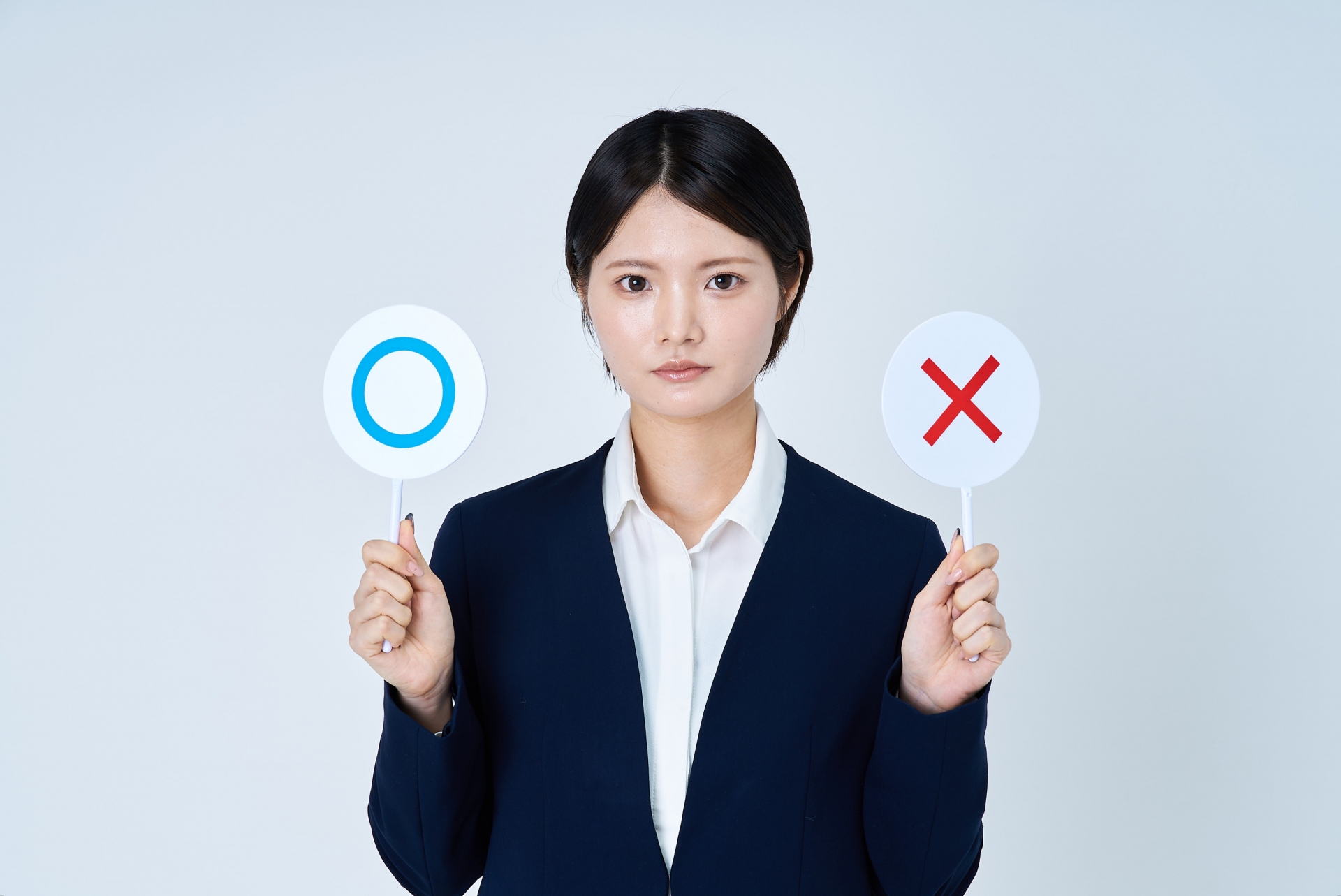 まるばつを示す
