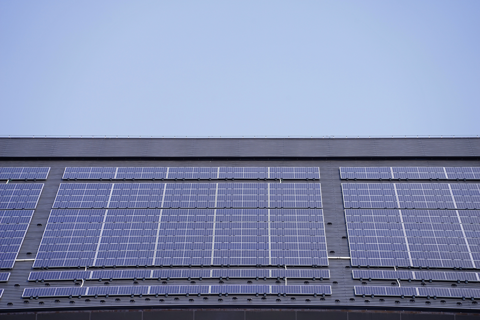 太陽光パネルが日陰の場合の発電効率を上げるポイント