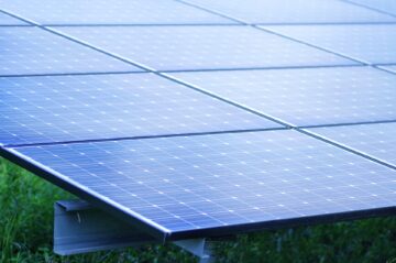 太陽光発電の増設とは？メリットや費用、実際の効果、注意点をわかりやすく解説