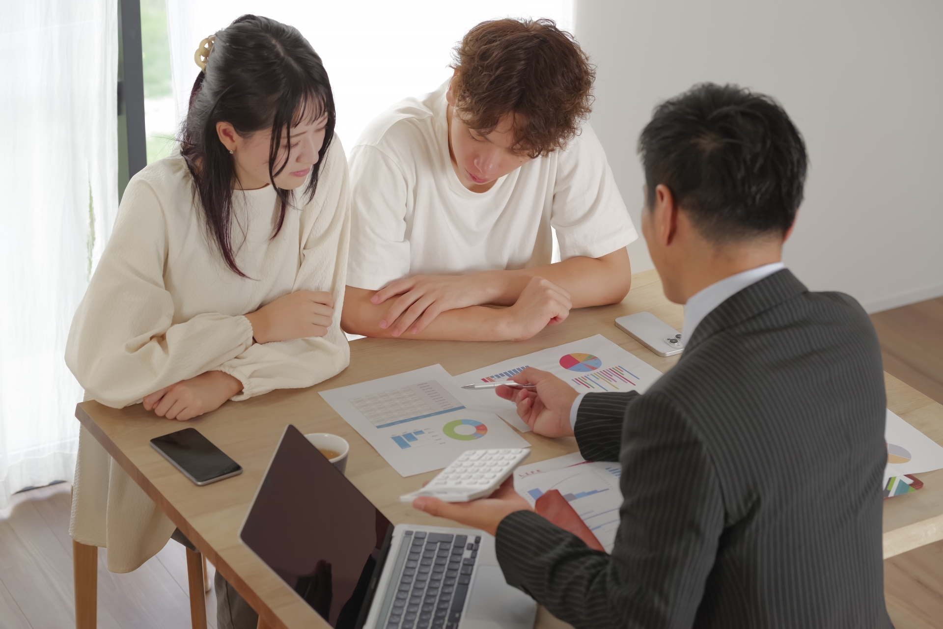 電力会社との契約時の必要書類